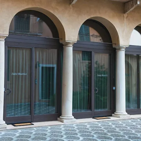 Italianflat - Empireo - 200mt To Arena Guest house *